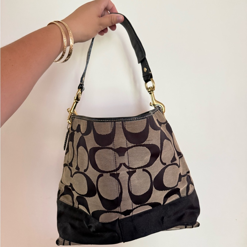 Coach Signature Canvas Hobo Bag in Khaki/Black